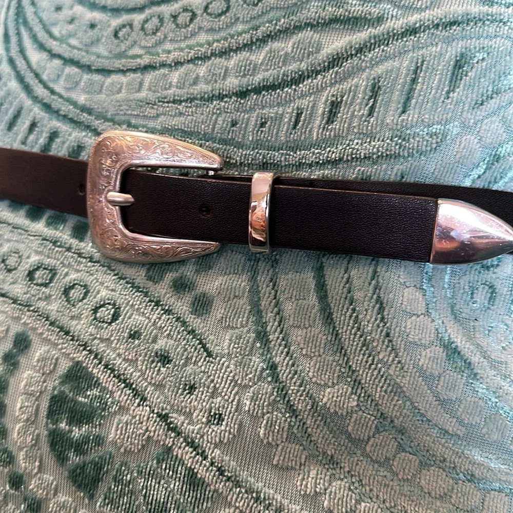 Western Double Buckle Belt - Picture 2 of 6